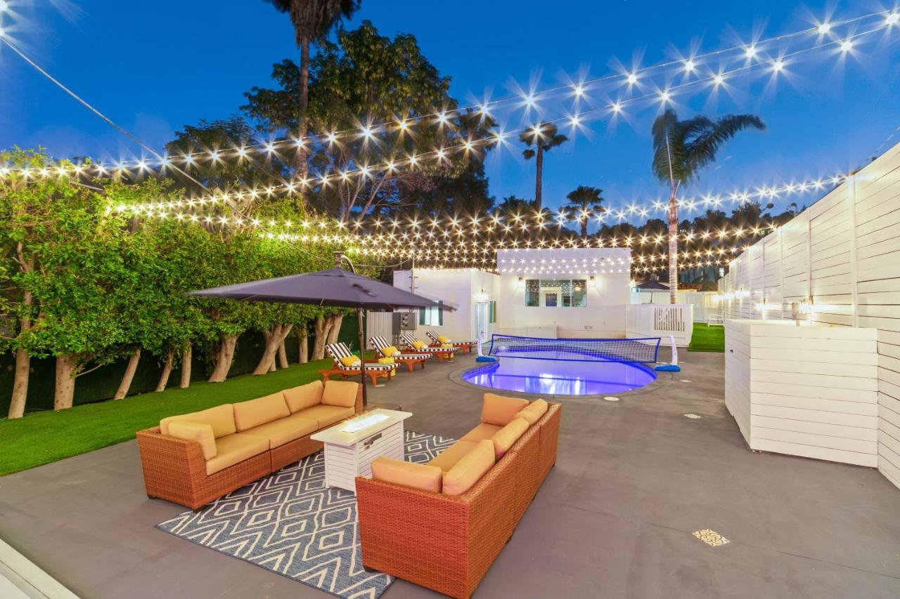 Studio City Contemporary Villa With Pool Sleeps 10 Лос-Анджелес Екстер'єр фото